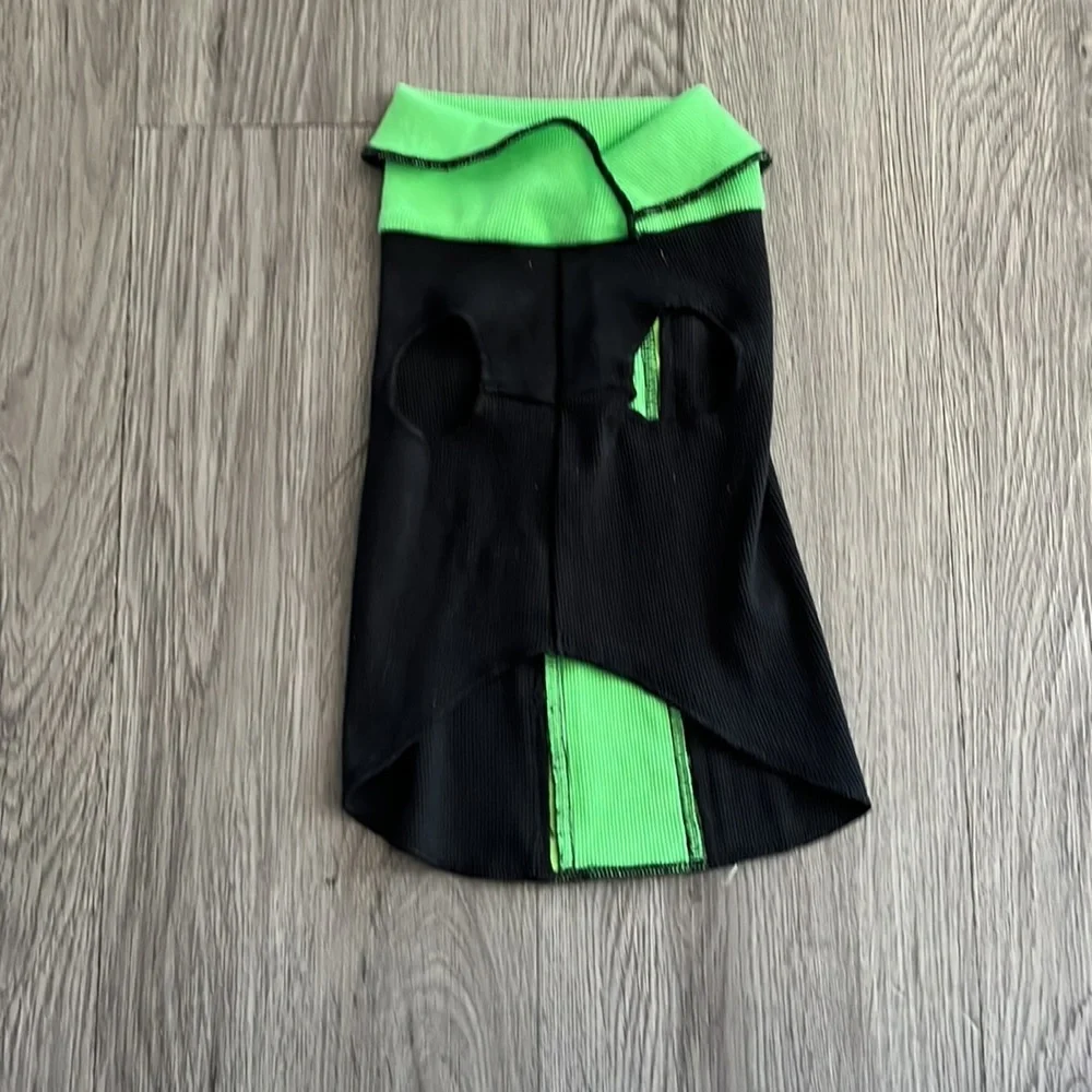 Doggie dress in lime green size M🐶
